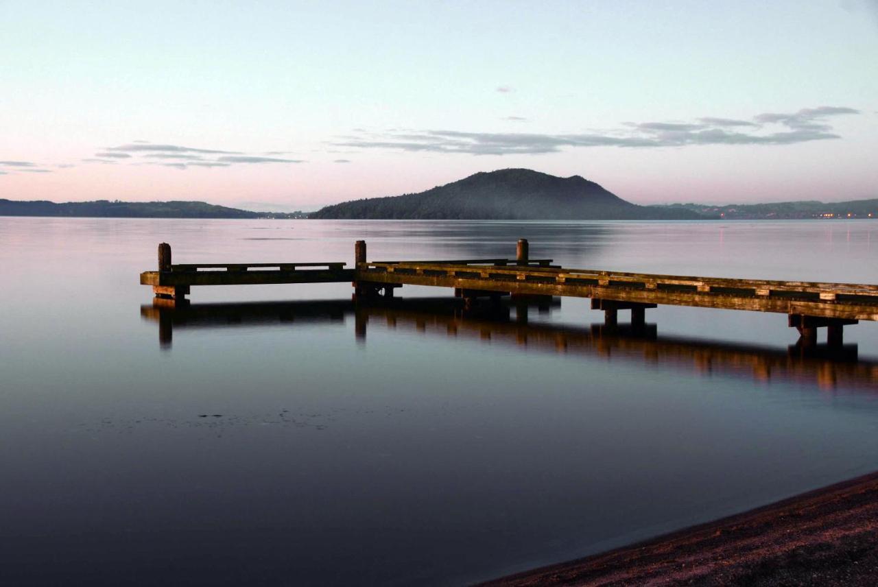 Taha Moana Villa Rotorua Buitenkant foto